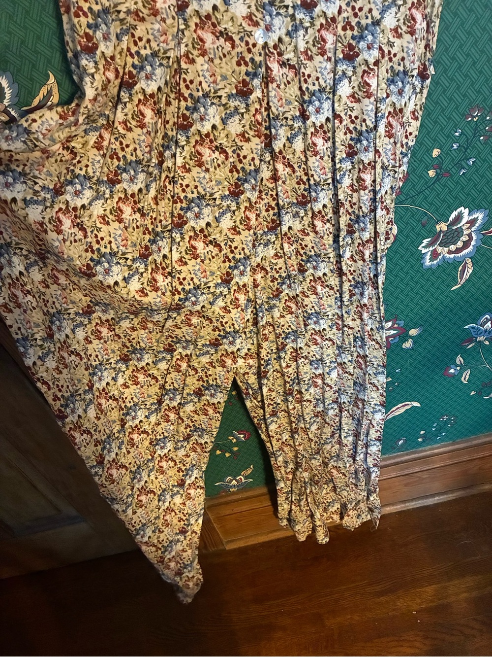 Floral Pleated Jump Suit in Cream and Blue- vintage